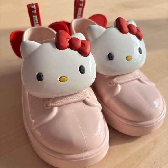 Mini Melissa - Sanrio Hello Kitty rain shoes with bow size 10 US - Picture 1 of 5